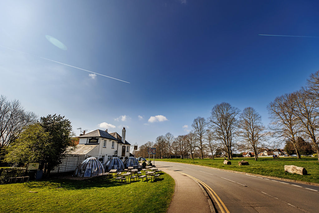 Beer Garden at The Cricketers of Redbourn